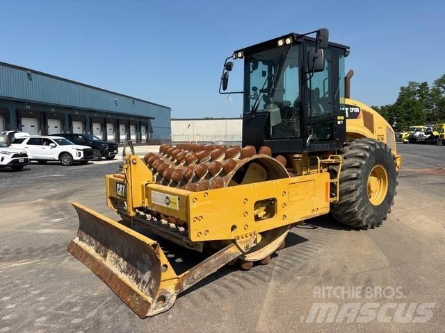 CAT CP56B Грунтовые катки