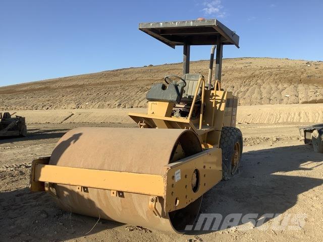 CAT CS-433C Грунтовые катки