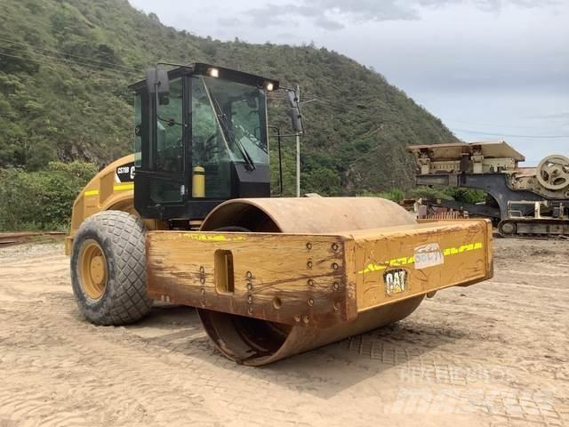 CAT CS78B Грунтовые катки
