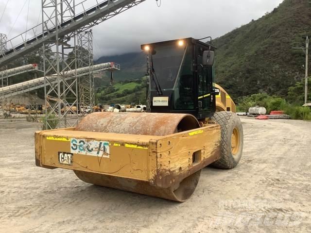 CAT CS78B Грунтовые катки