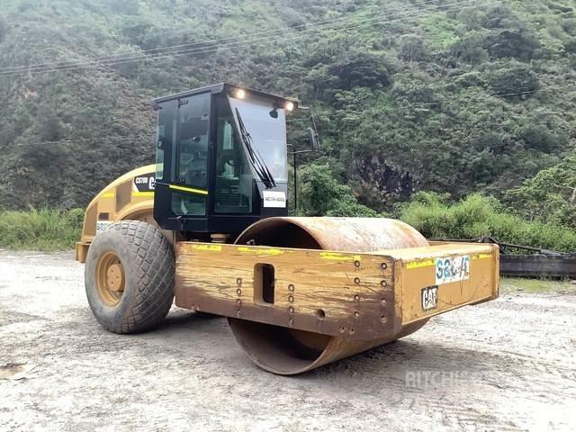 CAT CS78B Грунтовые катки