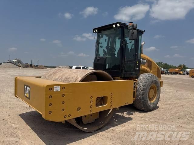 CAT CS78B Грунтовые катки