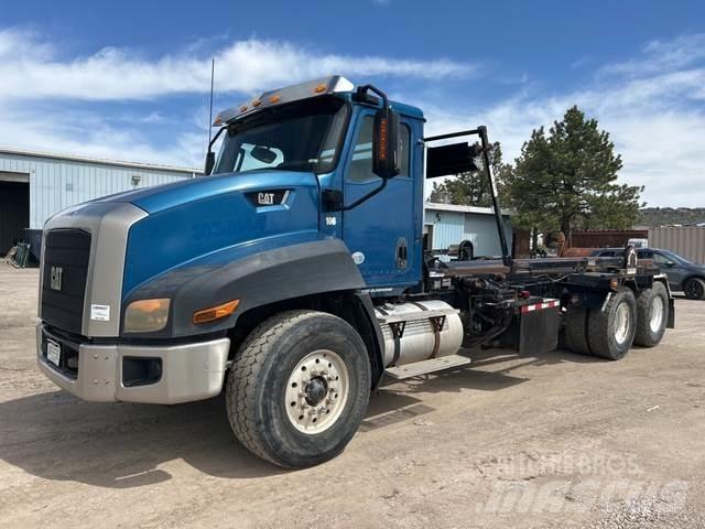 CAT CT660 Скиповые погрузчики