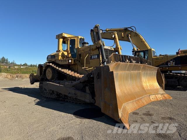 CAT D10N Гусеничные бульдозеры