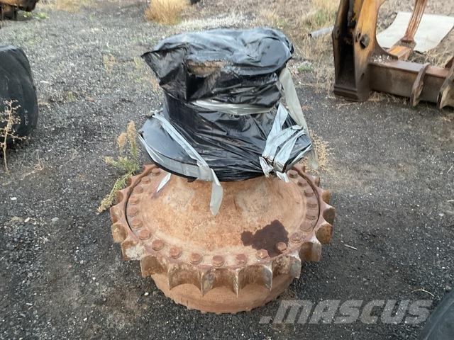 CAT D10N Коммерческий транспорт - Другие