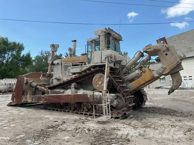 CAT D10R Гусеничные бульдозеры