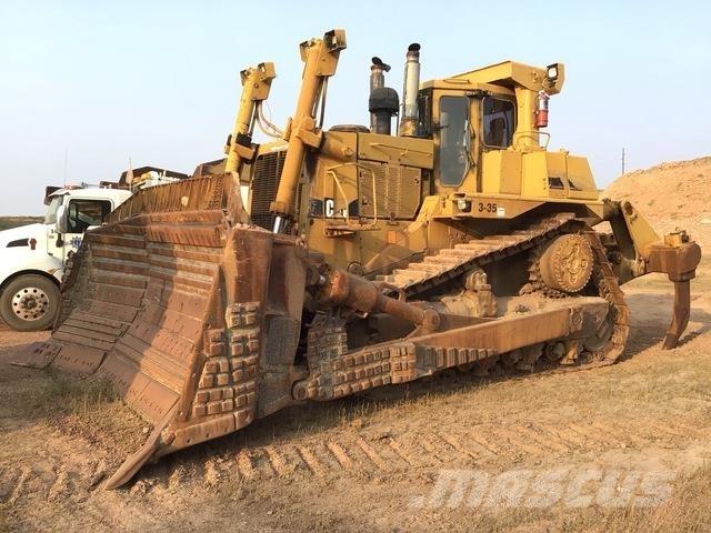 CAT D10R Гусеничные бульдозеры