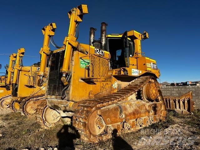 CAT D10T Гусеничные бульдозеры