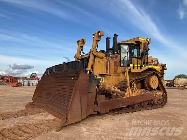 CAT D10T Гусеничные бульдозеры