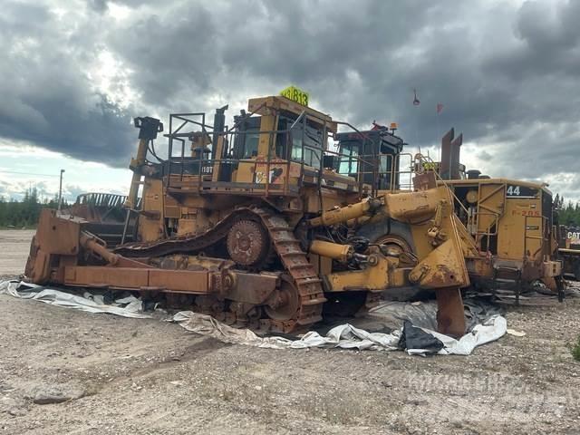 CAT D10T Гусеничные бульдозеры