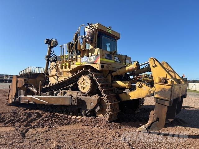 CAT D10T Гусеничные бульдозеры