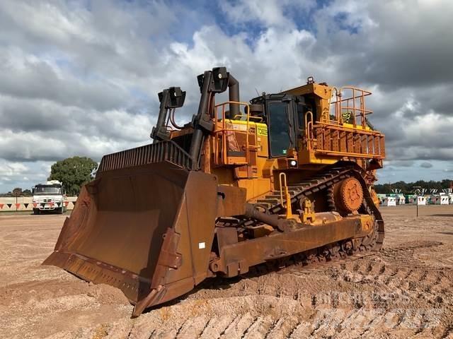 CAT D10T2 Гусеничные бульдозеры