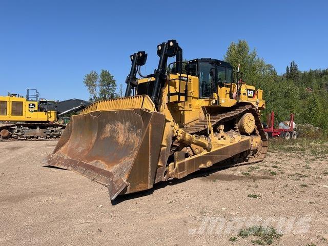 CAT D10T2 Гусеничные бульдозеры