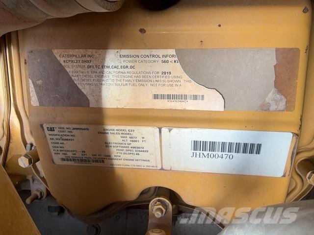 CAT D10T2 Гусеничные бульдозеры