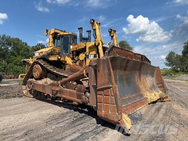 CAT D11R Гусеничные бульдозеры