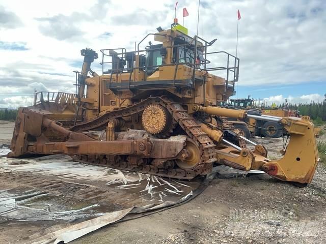 CAT D11T Гусеничные бульдозеры