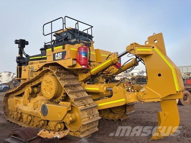 CAT D11T Гусеничные бульдозеры