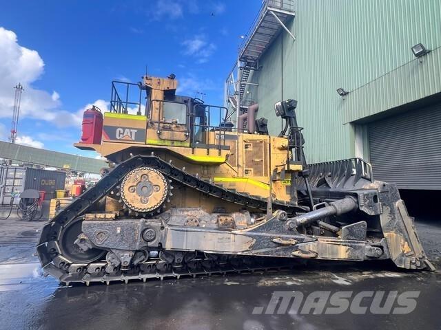 CAT D11T Гусеничные бульдозеры