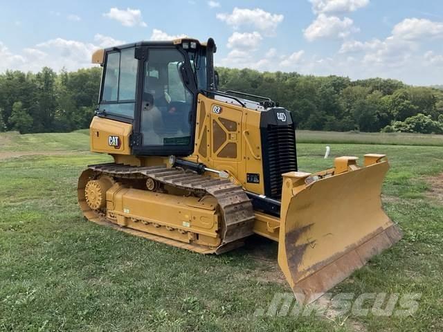 CAT D3 XL Гусеничные бульдозеры