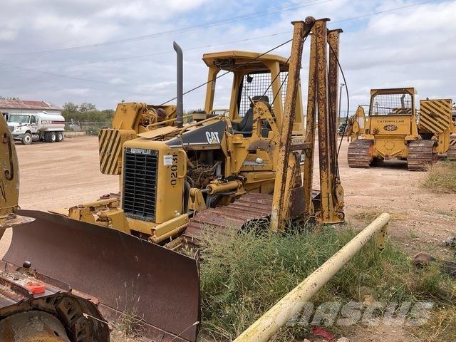 CAT D3G Трубоукладчики