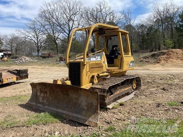 CAT D3G LGP Гусеничные бульдозеры