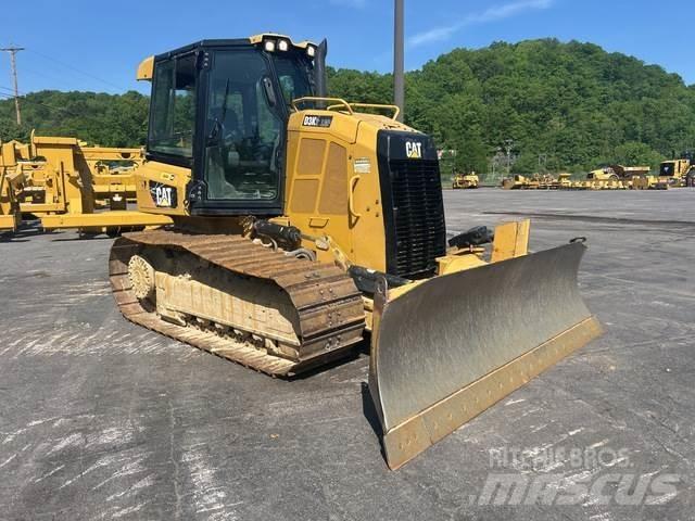CAT D3K2 LGP Гусеничные бульдозеры