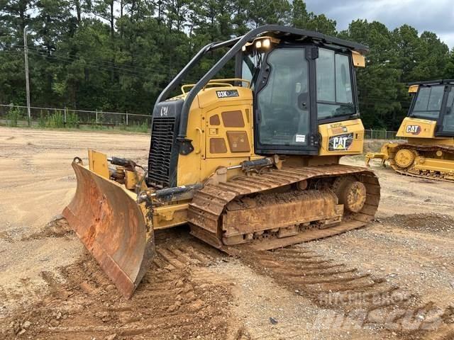 CAT D3K2 LGP Гусеничные бульдозеры