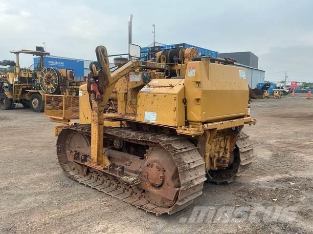 CAT D4E 20 Трубоукладчики