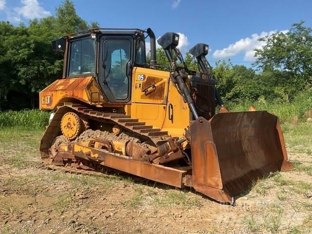 CAT D5 Гусеничные бульдозеры