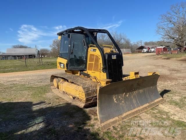 CAT D5K2 LGP Гусеничные бульдозеры