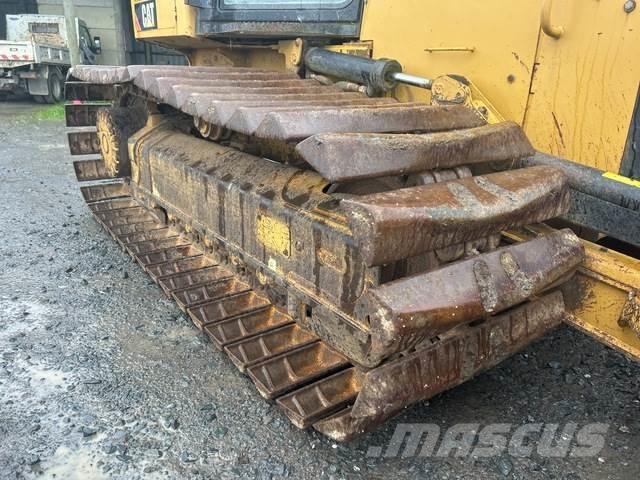 CAT D5K2 LGP Гусеничные бульдозеры