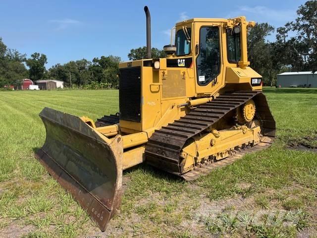 CAT D5M LGP Гусеничные бульдозеры