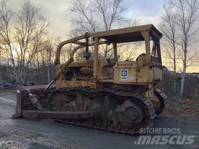 CAT D6D Гусеничные бульдозеры