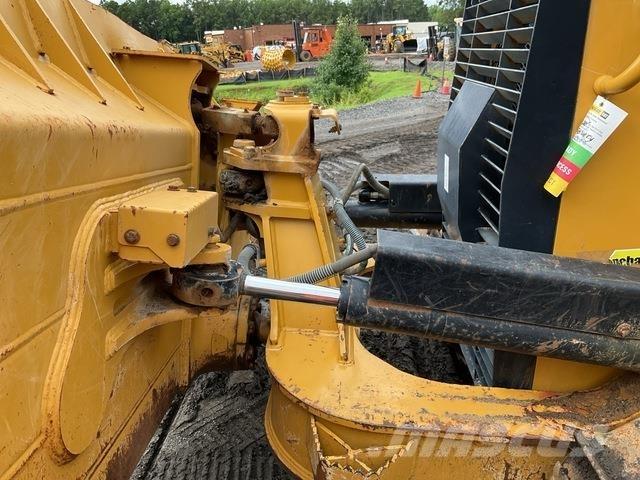 CAT D6K2 LGP Гусеничные бульдозеры