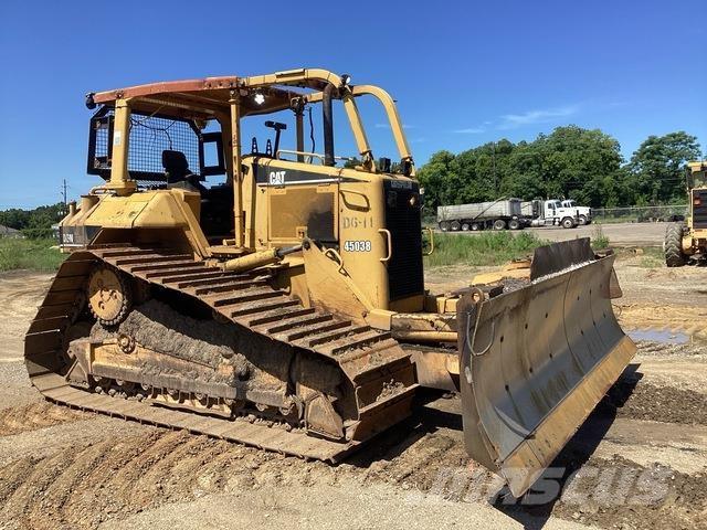 CAT D6N LGP Гусеничные бульдозеры