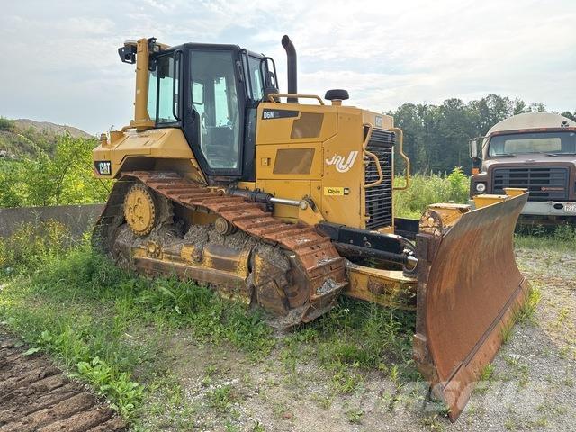 CAT D6N XL Гусеничные бульдозеры