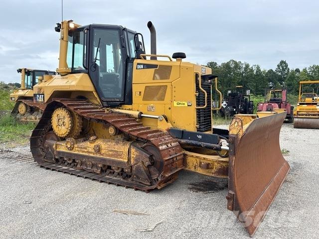 CAT D6N XL Гусеничные бульдозеры