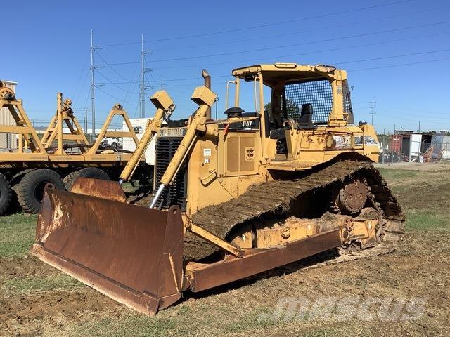 CAT D6R Гусеничные бульдозеры