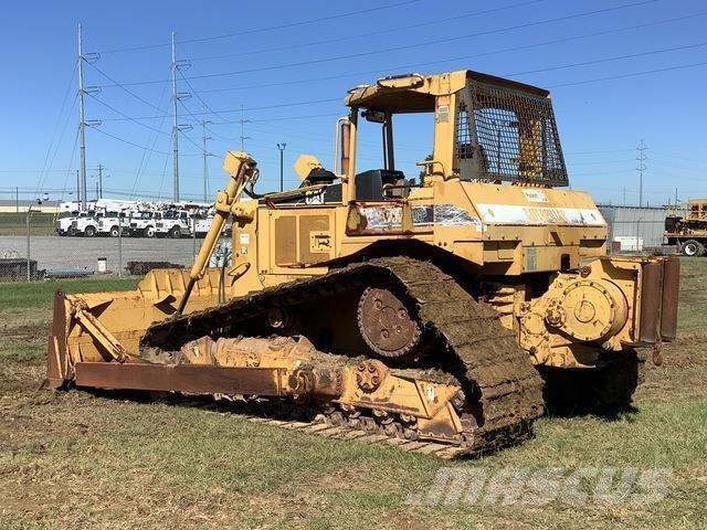 CAT D6R Гусеничные бульдозеры
