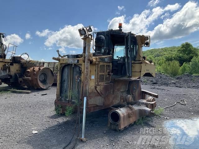 CAT D6T Гусеничные бульдозеры