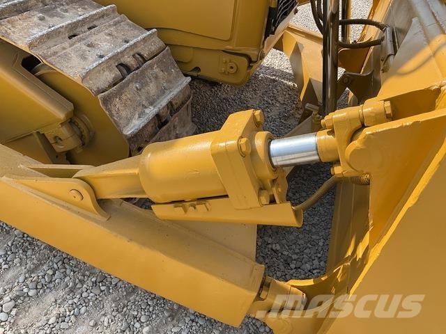 CAT D6T Гусеничные бульдозеры