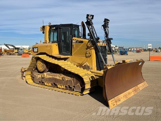 CAT D6T LGP Гусеничные бульдозеры