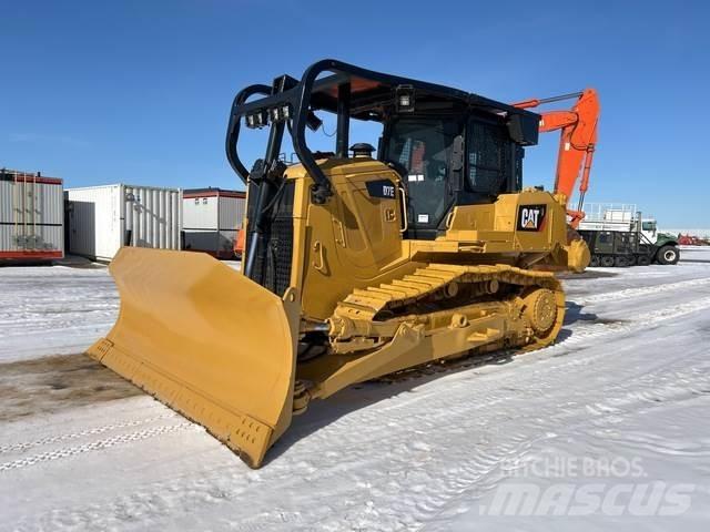 CAT D7E Гусеничные бульдозеры