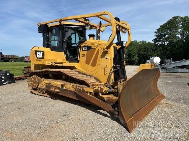 CAT D7E Гусеничные бульдозеры