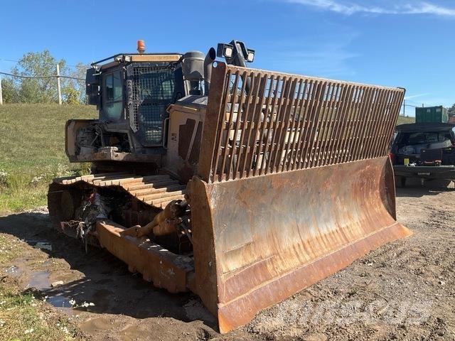 CAT D7E Гусеничные бульдозеры