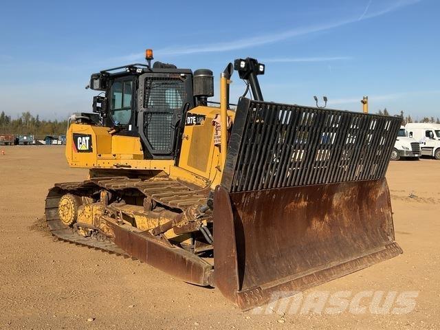 CAT D7E LGP Гусеничные бульдозеры