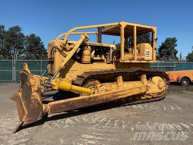 CAT D8H Гусеничные бульдозеры