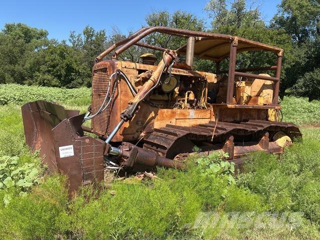 CAT D8H Гусеничные бульдозеры