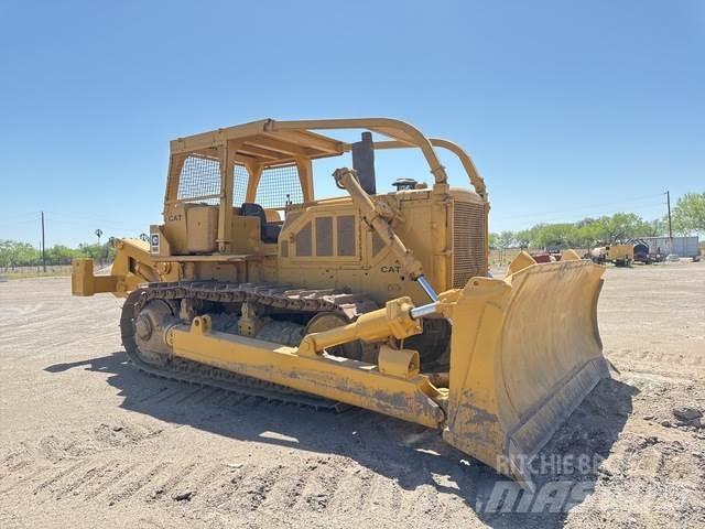 CAT D8K Гусеничные бульдозеры