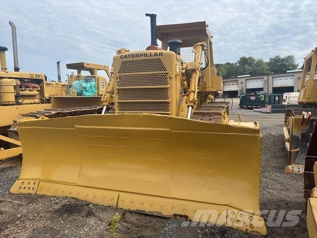 CAT D8K Гусеничные бульдозеры